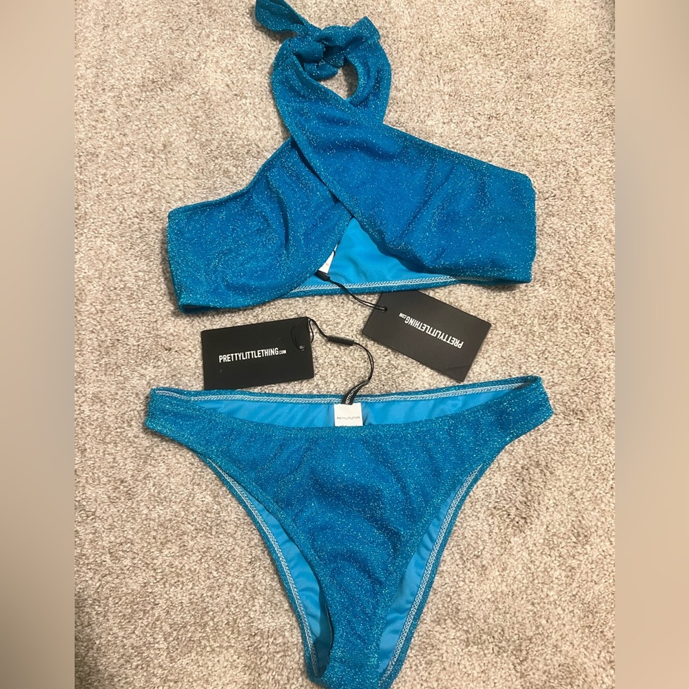 NWT PrettyLittleThing Blue Glitter Halter Bikini Set (Sanitary Liner On)